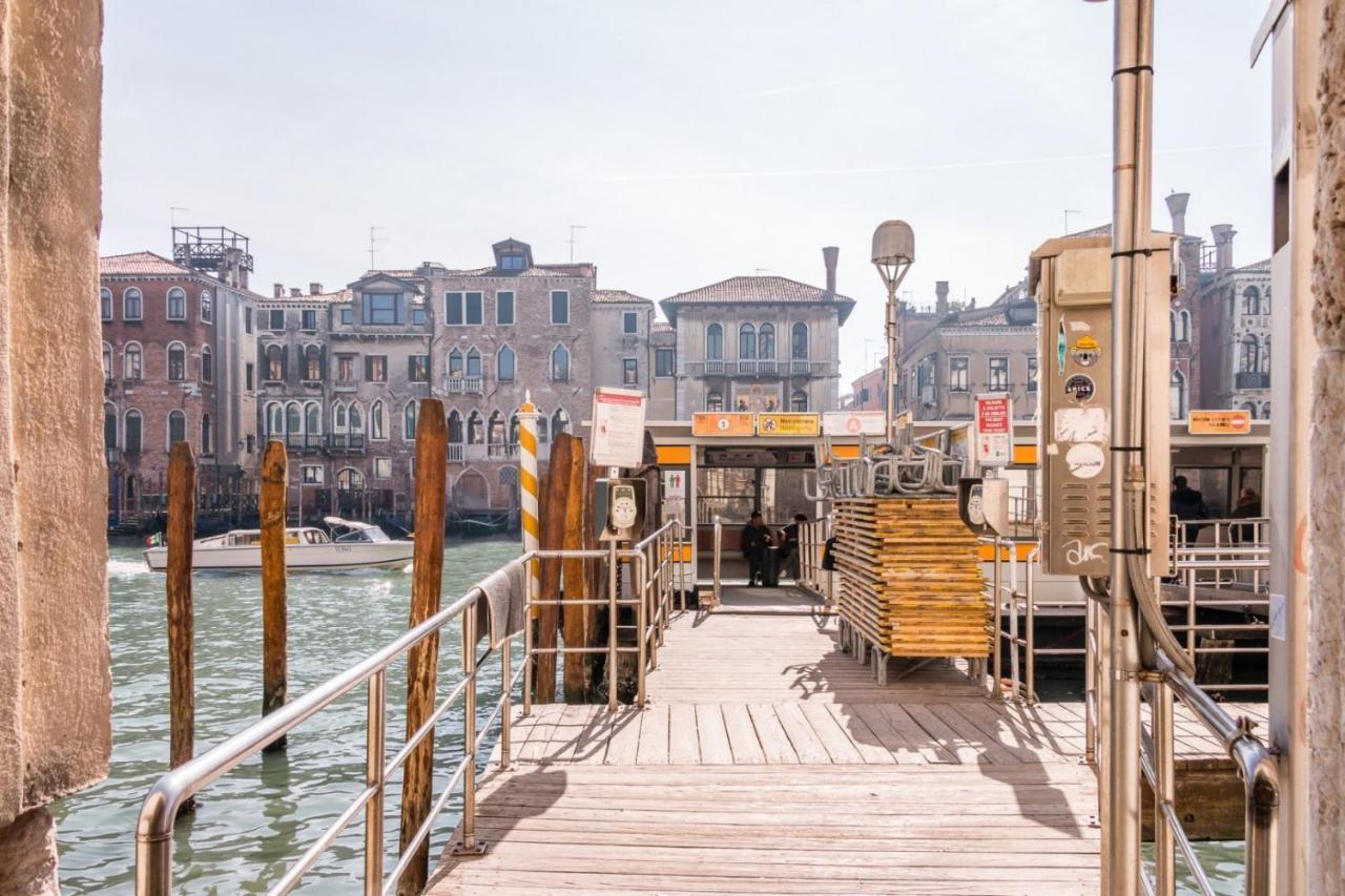 Fenice Backstage Over Canal Venezia Eksteriør bilde